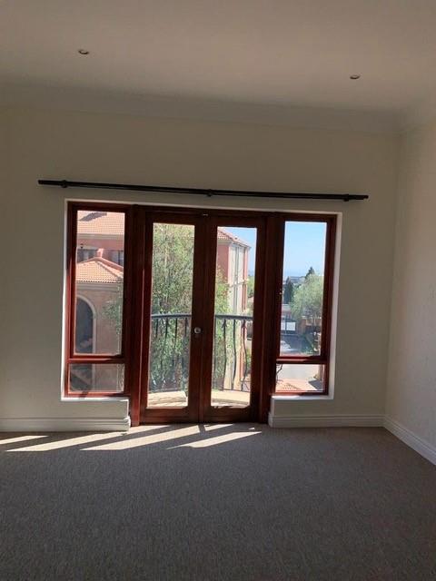 To Let 2 Bedroom Property for Rent in Morningside Gauteng