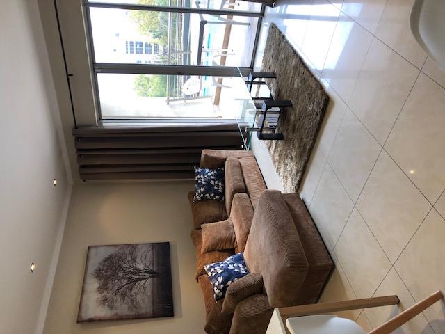 To Let 2 Bedroom Property for Rent in Sandhurst Gauteng