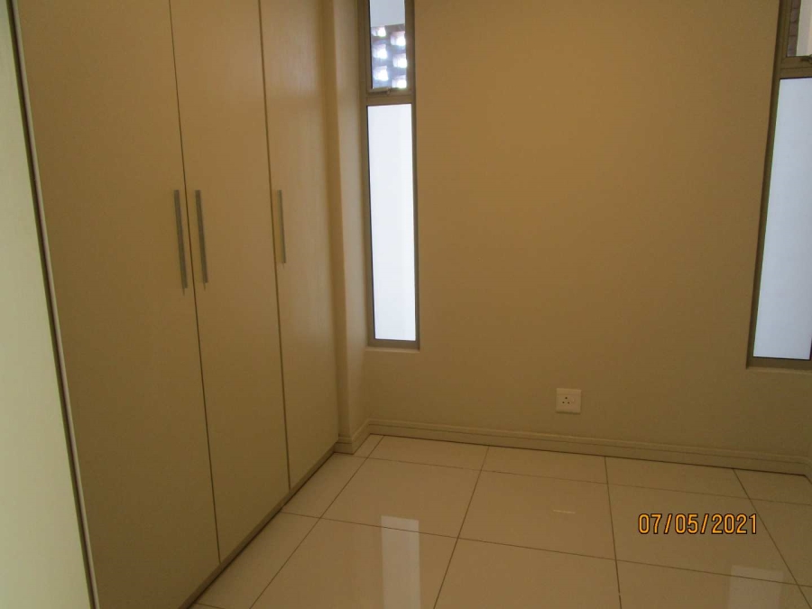 To Let 2 Bedroom Property for Rent in Rosebank Gauteng