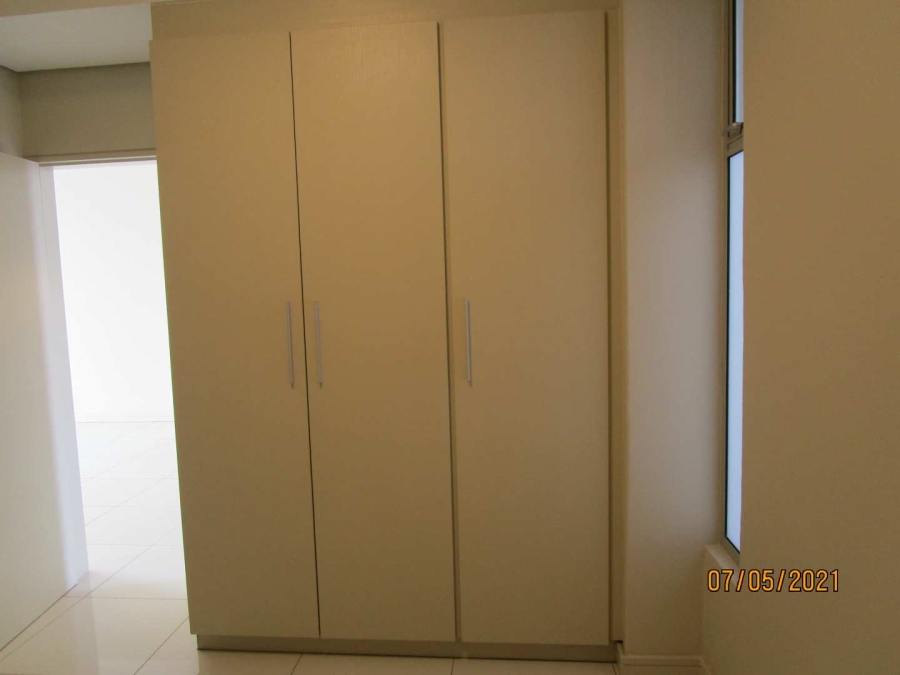 To Let 2 Bedroom Property for Rent in Rosebank Gauteng