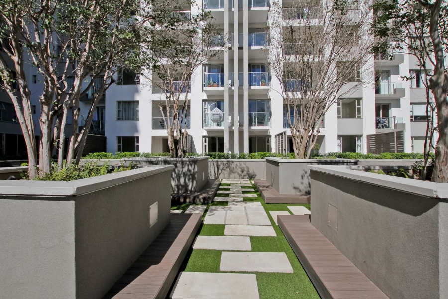 To Let 2 Bedroom Property for Rent in Rosebank Gauteng