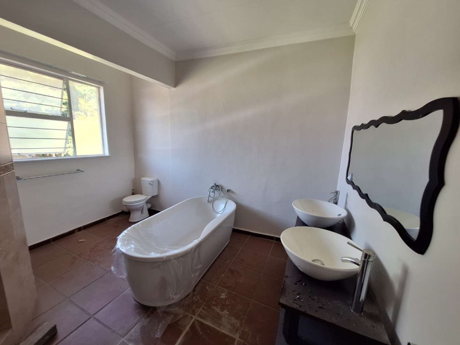 To Let 3 Bedroom Property for Rent in Ferndale Gauteng