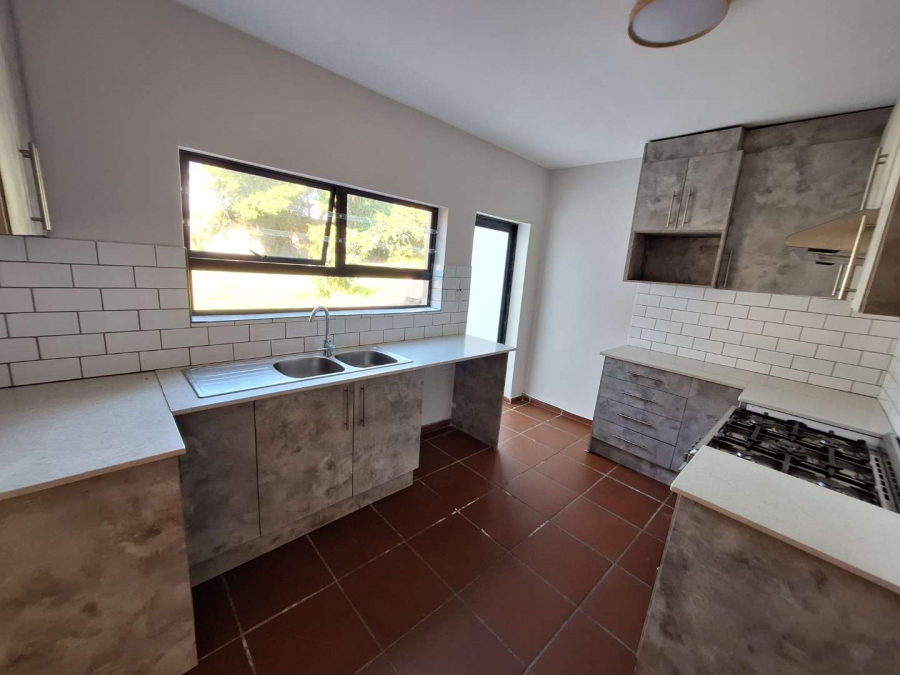 To Let 3 Bedroom Property for Rent in Ferndale Gauteng
