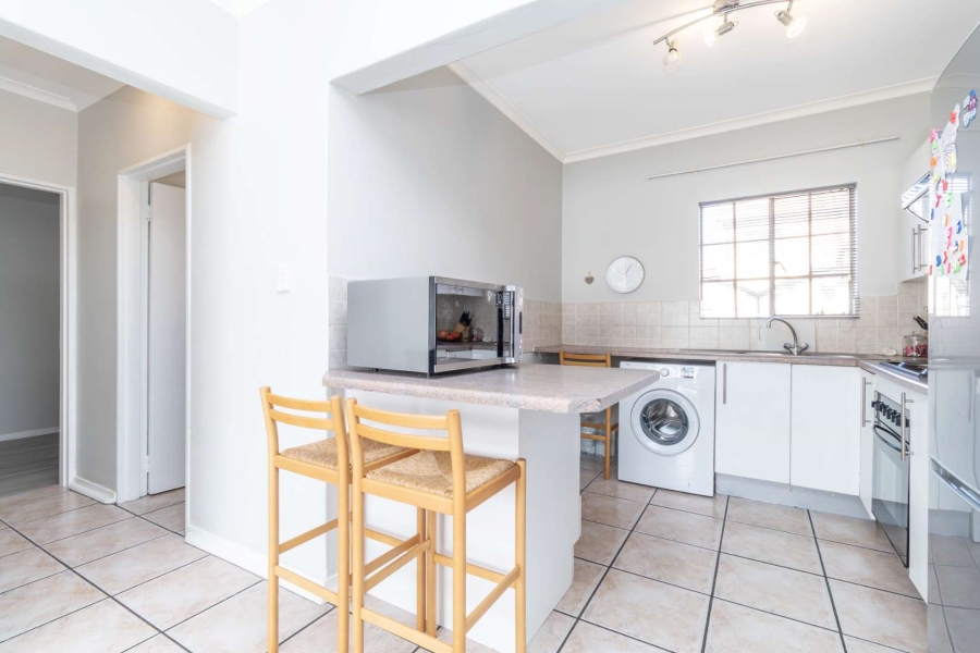 2 Bedroom Property for Sale in Weltevreden Park Gauteng