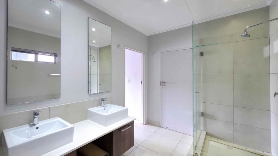 2 Bedroom Property for Sale in Sandown Gauteng