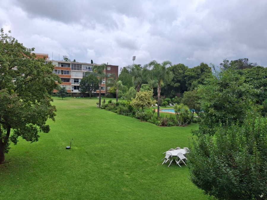To Let 3 Bedroom Property for Rent in Illovo Gauteng