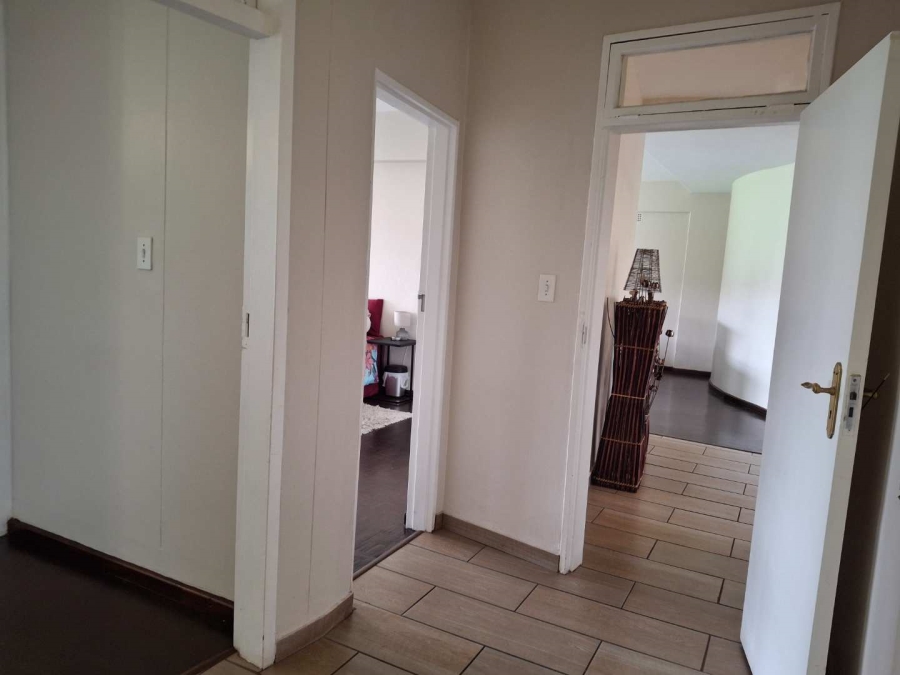 To Let 3 Bedroom Property for Rent in Illovo Gauteng