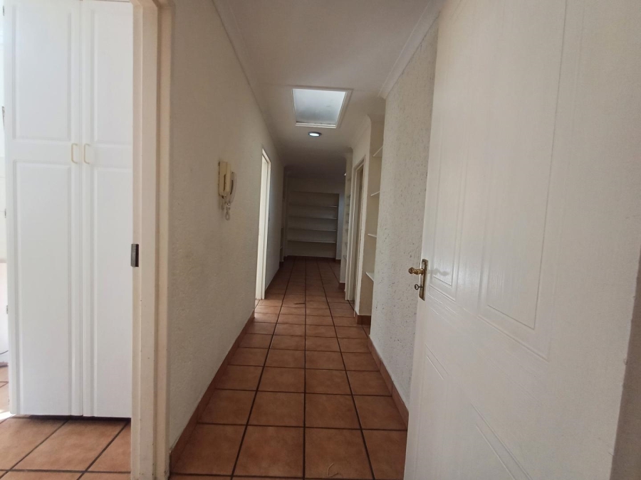 To Let 3 Bedroom Property for Rent in Melrose Gauteng