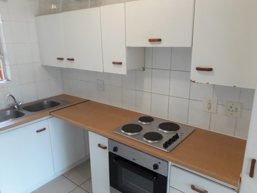 To Let 2 Bedroom Property for Rent in Sunset Acres Gauteng