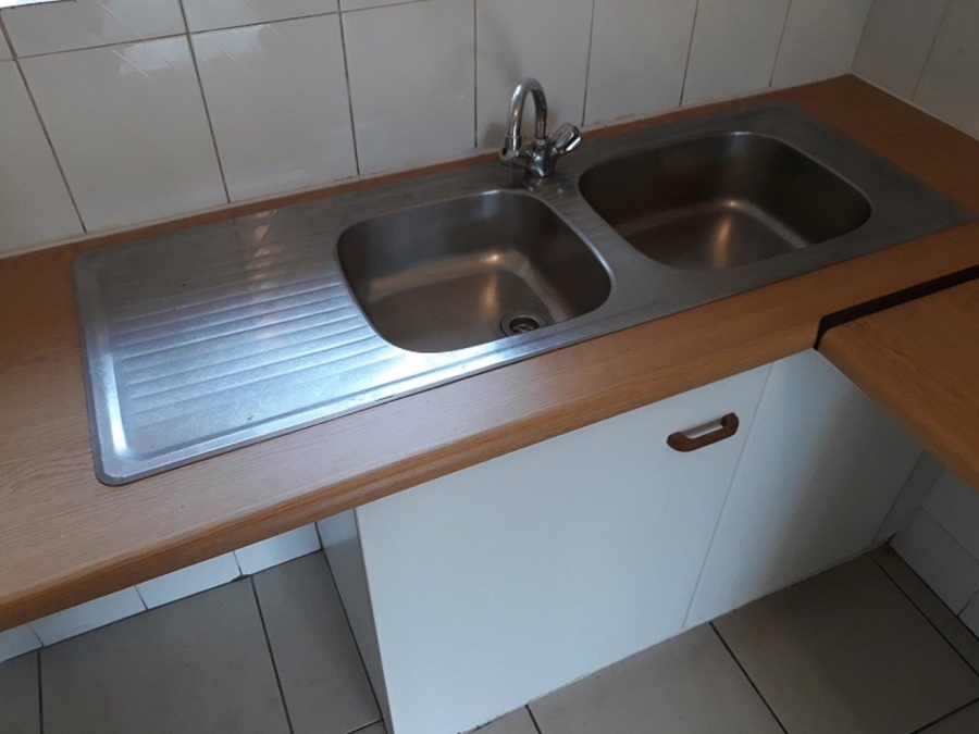 To Let 2 Bedroom Property for Rent in Sunset Acres Gauteng