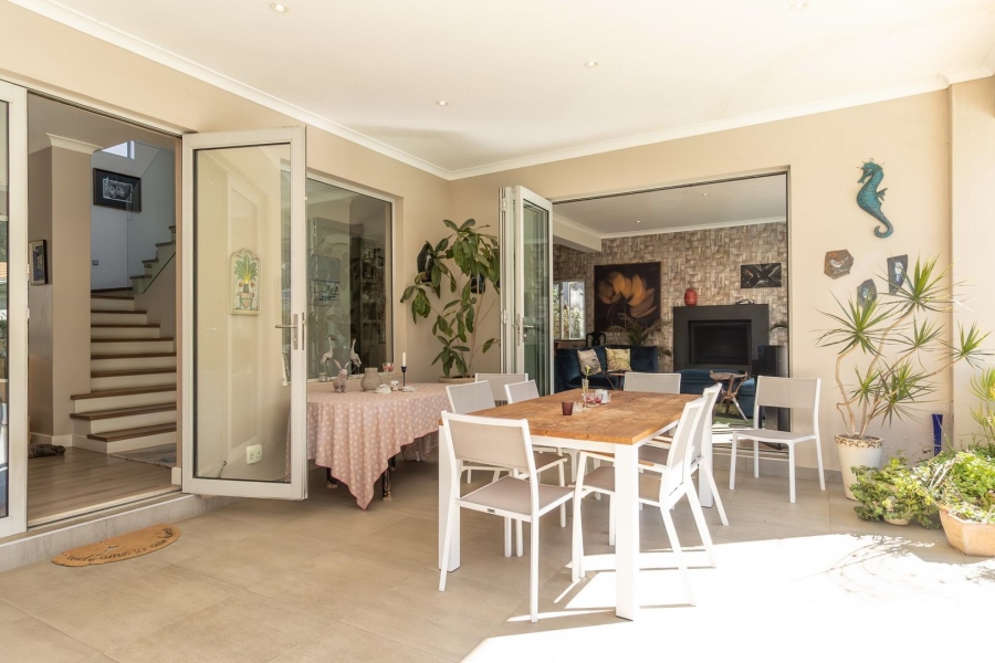 To Let 5 Bedroom Property for Rent in Kyalami Estates Gauteng