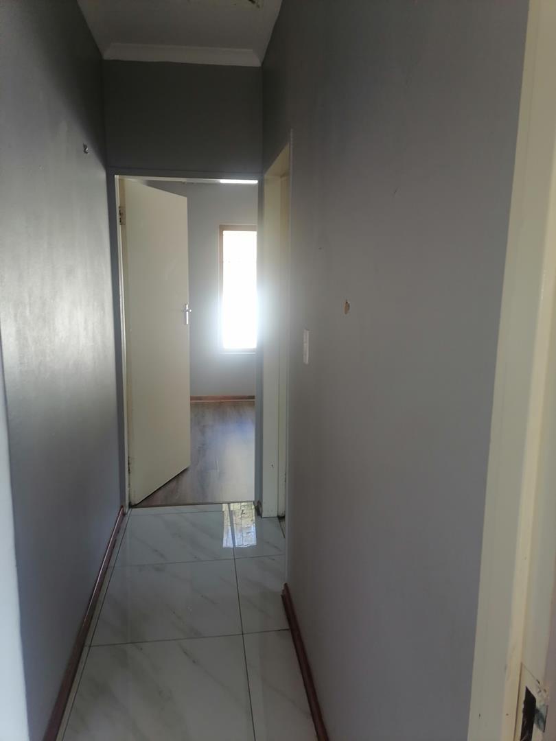 To Let 2 Bedroom Property for Rent in Winchester Hills Gauteng