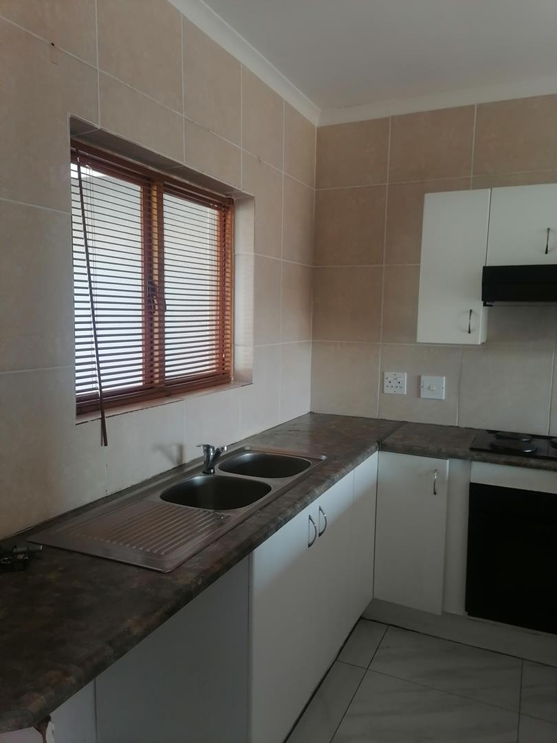 To Let 2 Bedroom Property for Rent in Winchester Hills Gauteng
