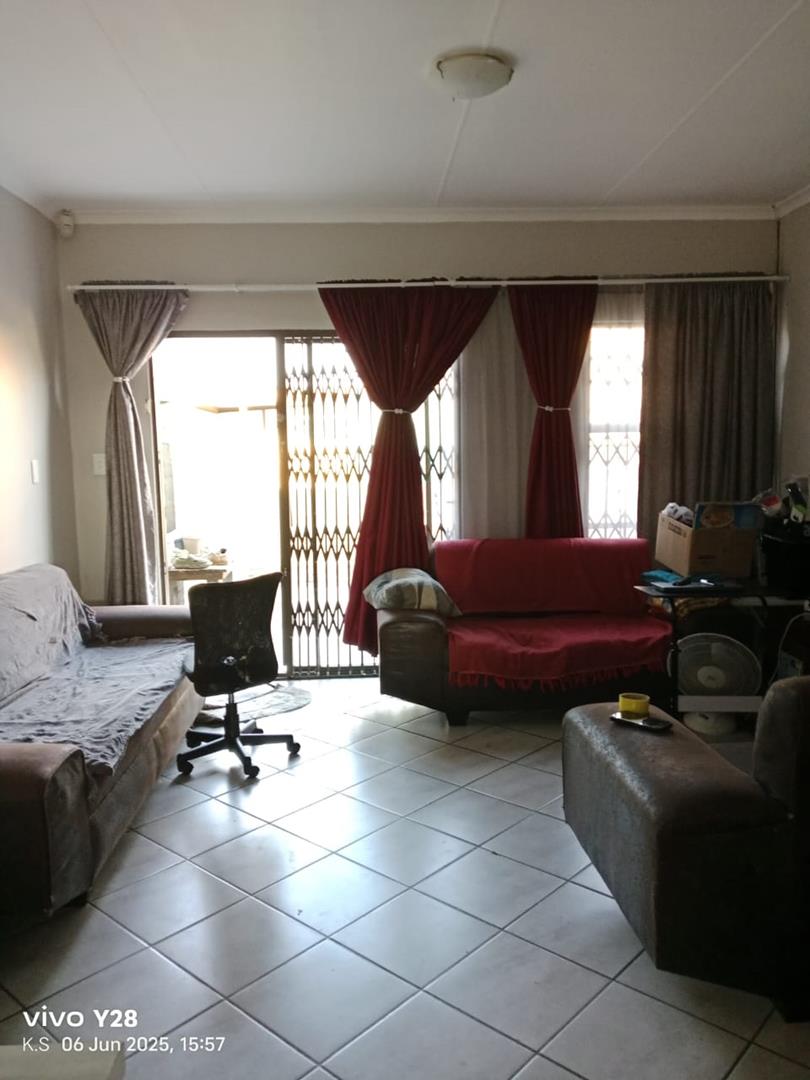 2 Bedroom Property for Sale in Riversdale Gauteng