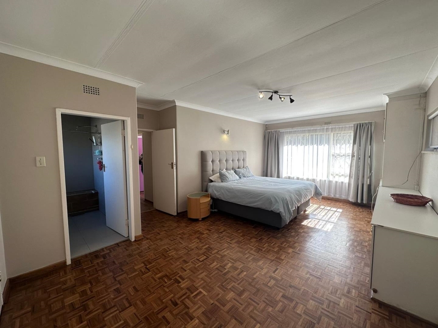 To Let 4 Bedroom Property for Rent in Florida Park Gauteng
