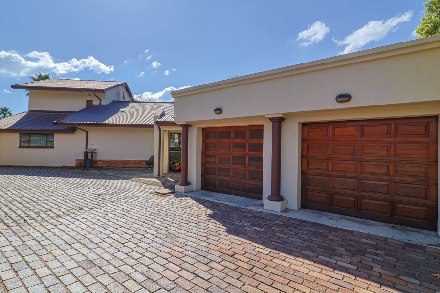 4 Bedroom Property for Sale in Discovery Gauteng