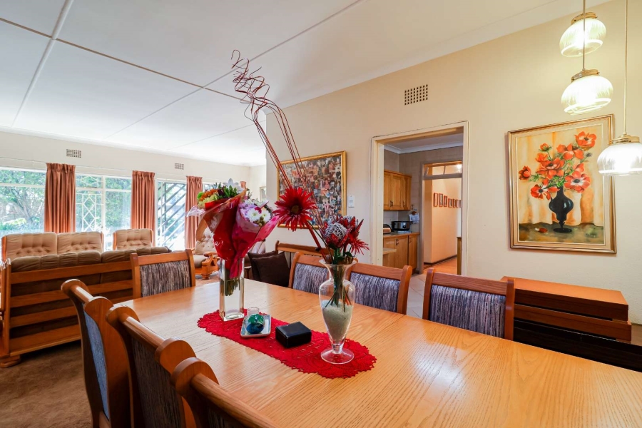 4 Bedroom Property for Sale in Discovery Gauteng