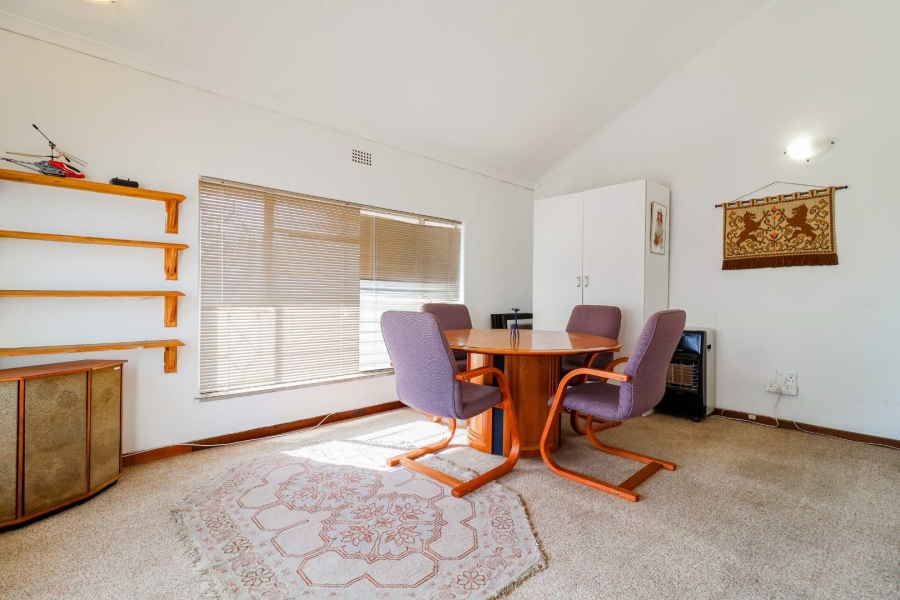 4 Bedroom Property for Sale in Discovery Gauteng