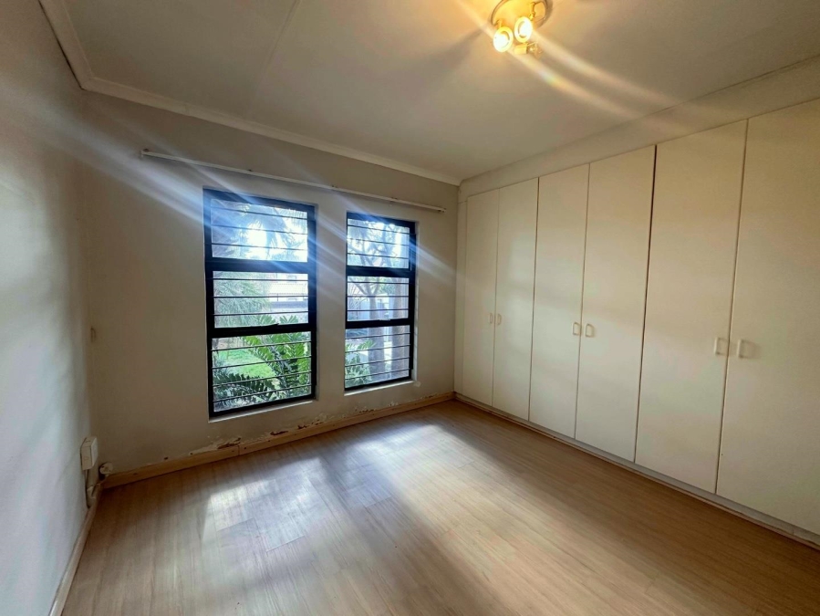 2 Bedroom Property for Sale in Broadacres Gauteng