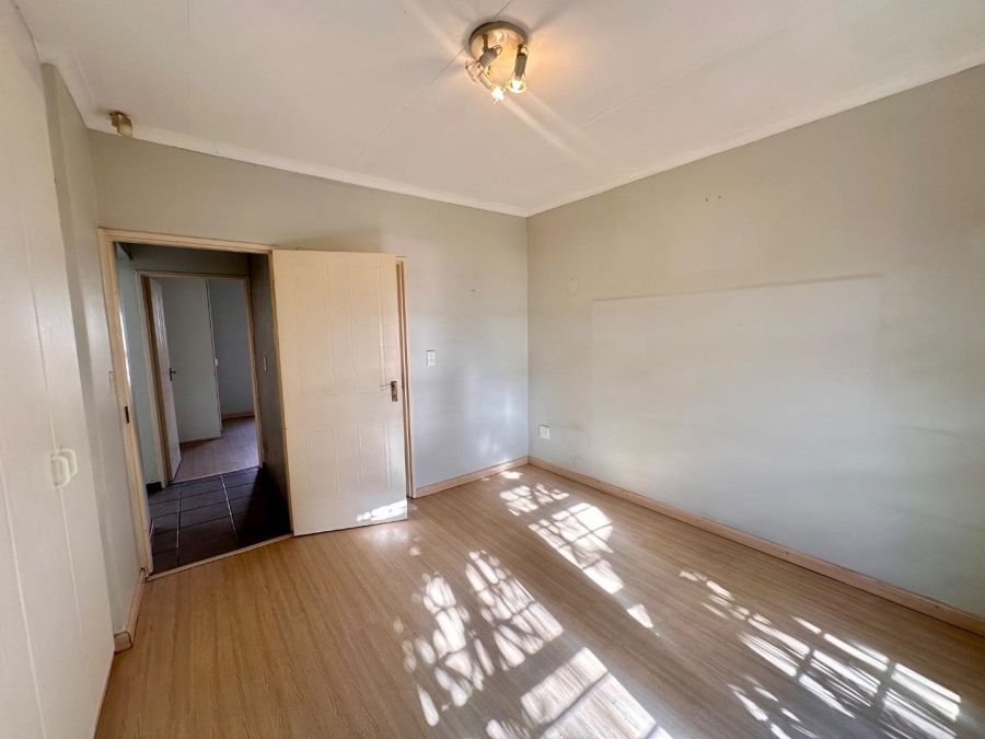 2 Bedroom Property for Sale in Broadacres Gauteng