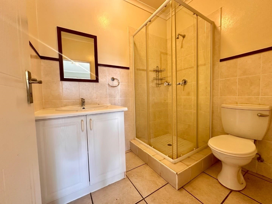 2 Bedroom Property for Sale in Broadacres Gauteng