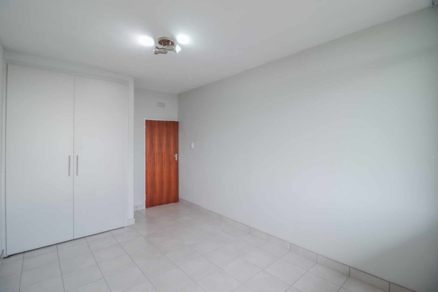 To Let 2 Bedroom Property for Rent in Honeyhills Gauteng