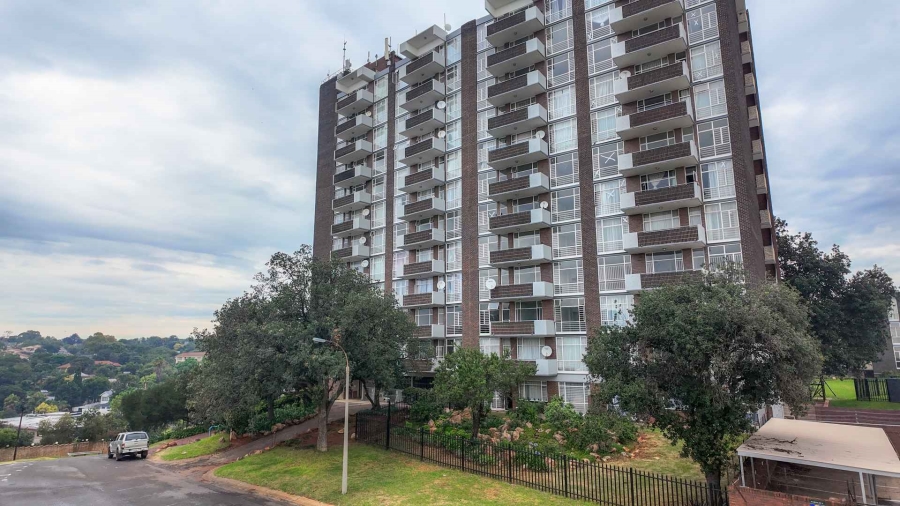 To Let 2 Bedroom Property for Rent in Honeyhills Gauteng