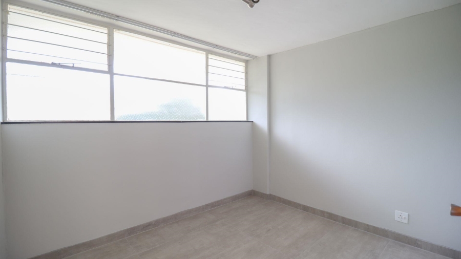 To Let 2 Bedroom Property for Rent in Horison Gauteng
