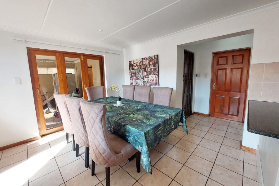 To Let 3 Bedroom Property for Rent in Barbeque Downs Gauteng