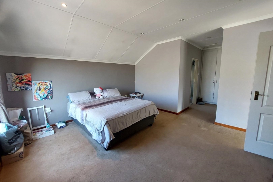 To Let 3 Bedroom Property for Rent in Barbeque Downs Gauteng