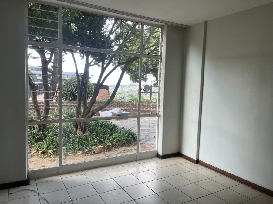To Let 2 Bedroom Property for Rent in Horison Gauteng