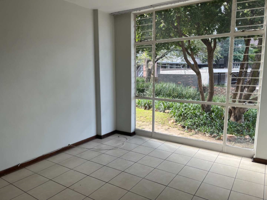 To Let 2 Bedroom Property for Rent in Horison Gauteng