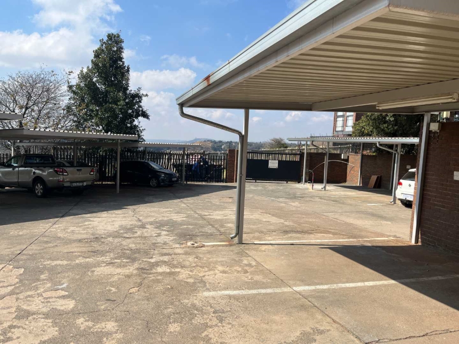 To Let 2 Bedroom Property for Rent in Horison Gauteng