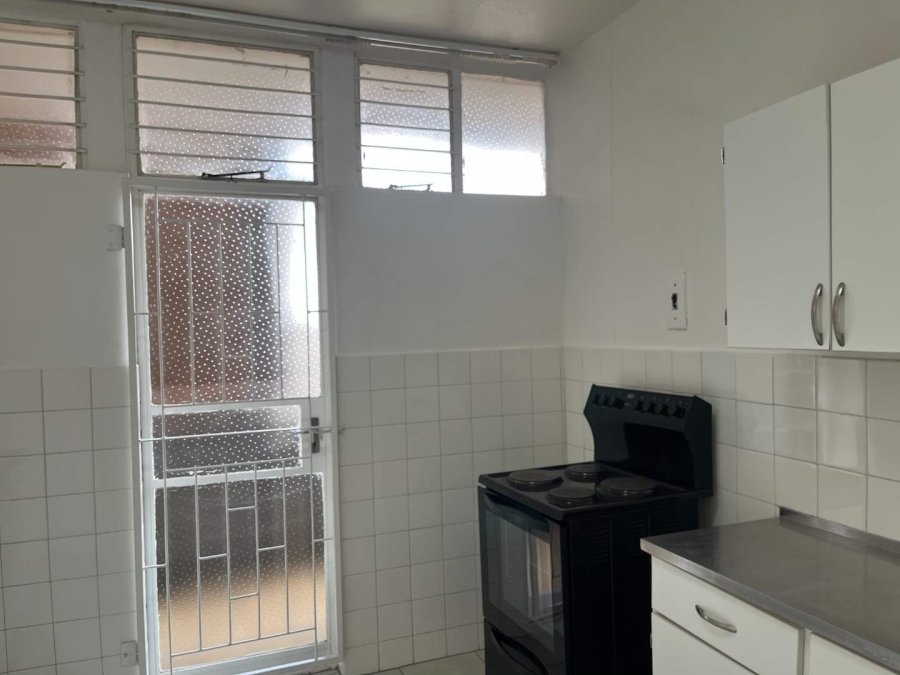 To Let 2 Bedroom Property for Rent in Honeyhills Gauteng
