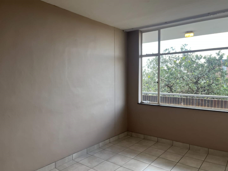 To Let 2 Bedroom Property for Rent in Honeyhills Gauteng