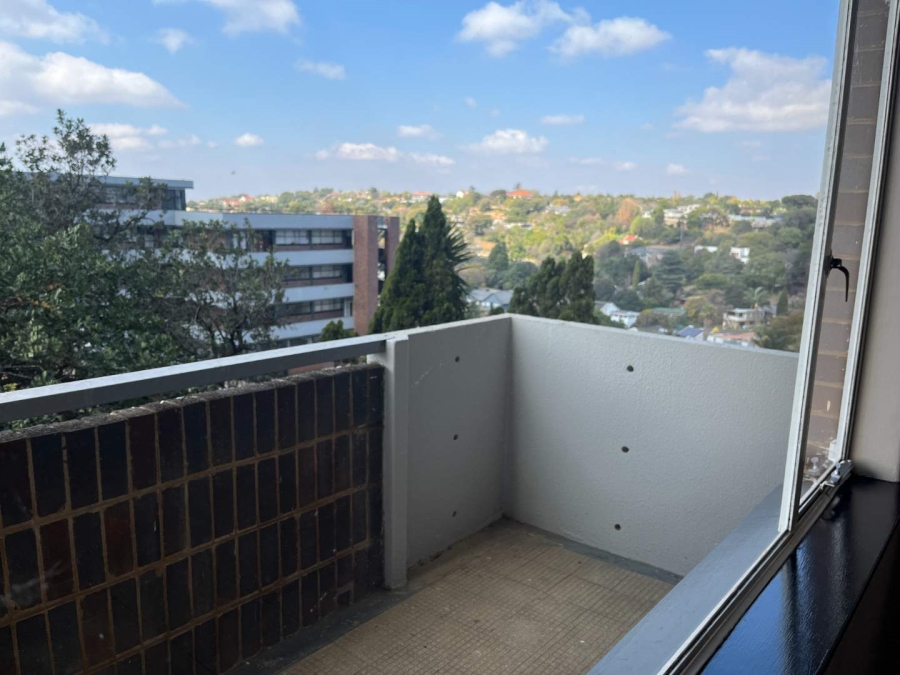 To Let 2 Bedroom Property for Rent in Honeyhills Gauteng