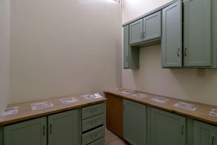 To Let 1 Bedroom Property for Rent in Newlands Gauteng