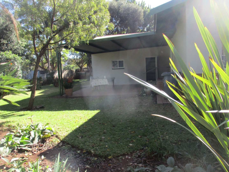 5 Bedroom Property for Sale in Villieria Gauteng