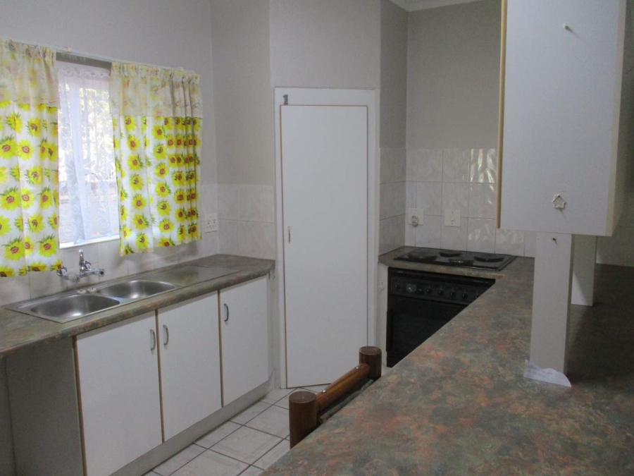 5 Bedroom Property for Sale in Villieria Gauteng