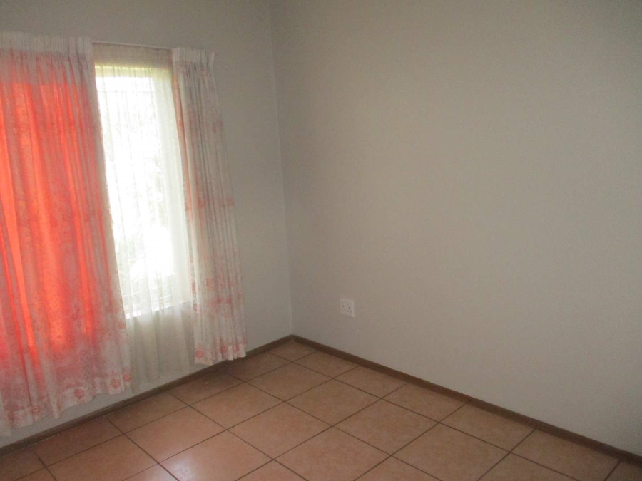 5 Bedroom Property for Sale in Villieria Gauteng