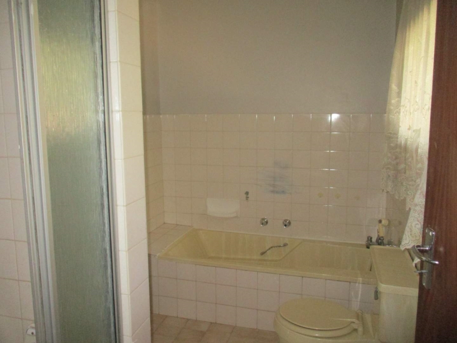 5 Bedroom Property for Sale in Villieria Gauteng