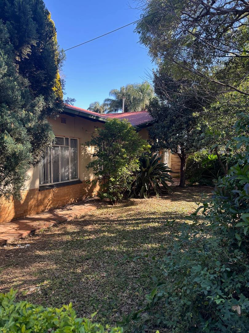 5 Bedroom Property for Sale in Villieria Gauteng