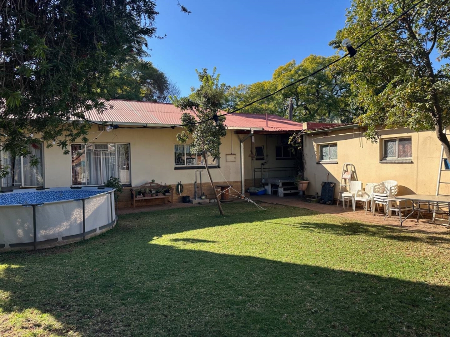 5 Bedroom Property for Sale in Villieria Gauteng
