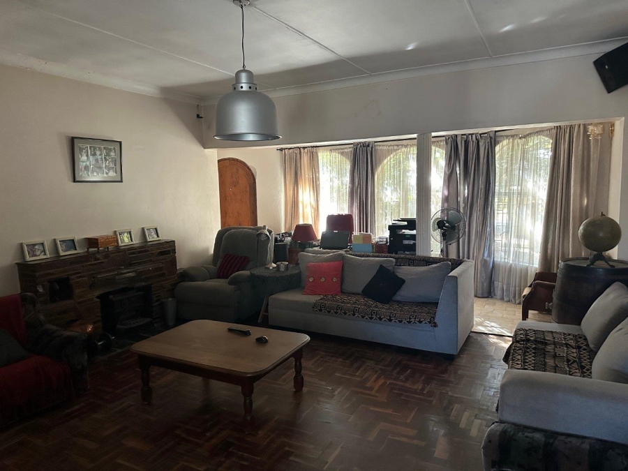 5 Bedroom Property for Sale in Villieria Gauteng