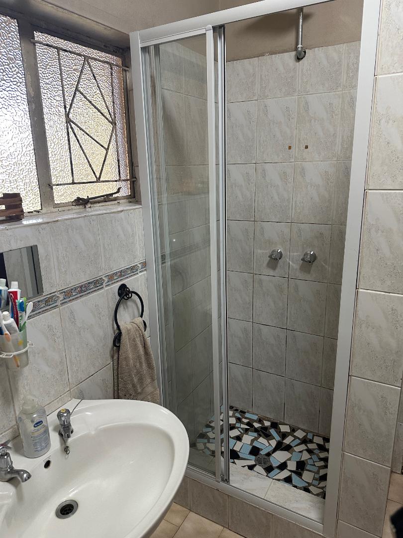 5 Bedroom Property for Sale in Villieria Gauteng