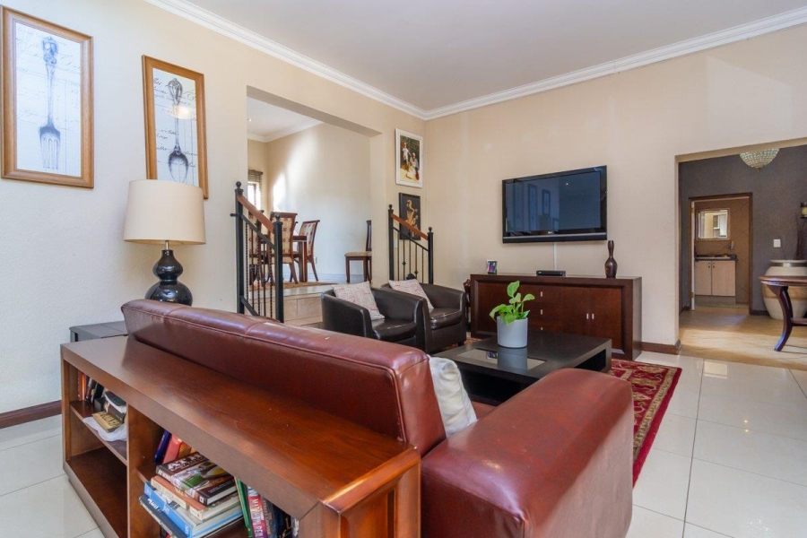 4 Bedroom Property for Sale in Ruimsig Gauteng
