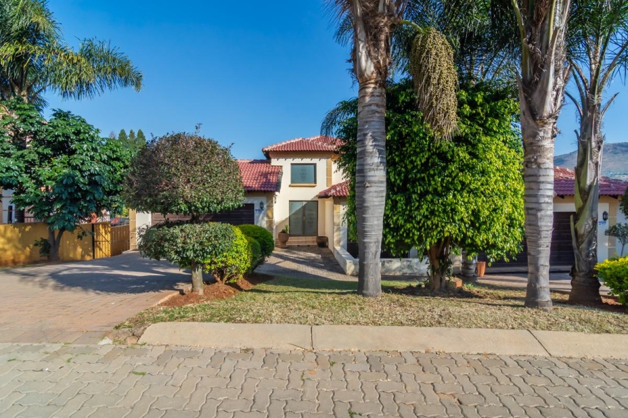 4 Bedroom Property for Sale in Ruimsig Gauteng