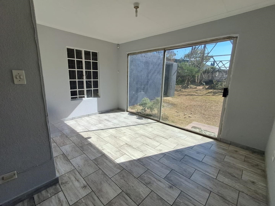 2 Bedroom Property for Sale in Terenure Gauteng