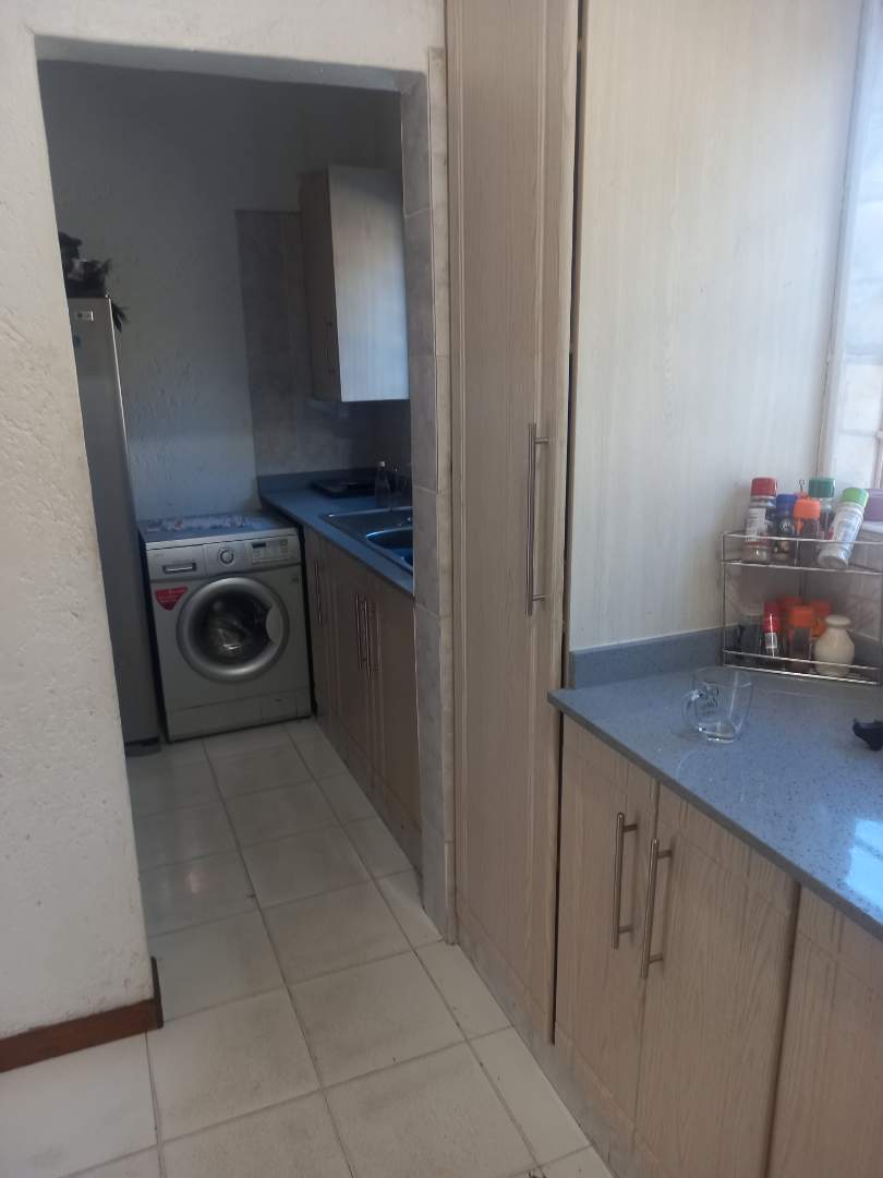 3 Bedroom Property for Sale in Oakdene Gauteng