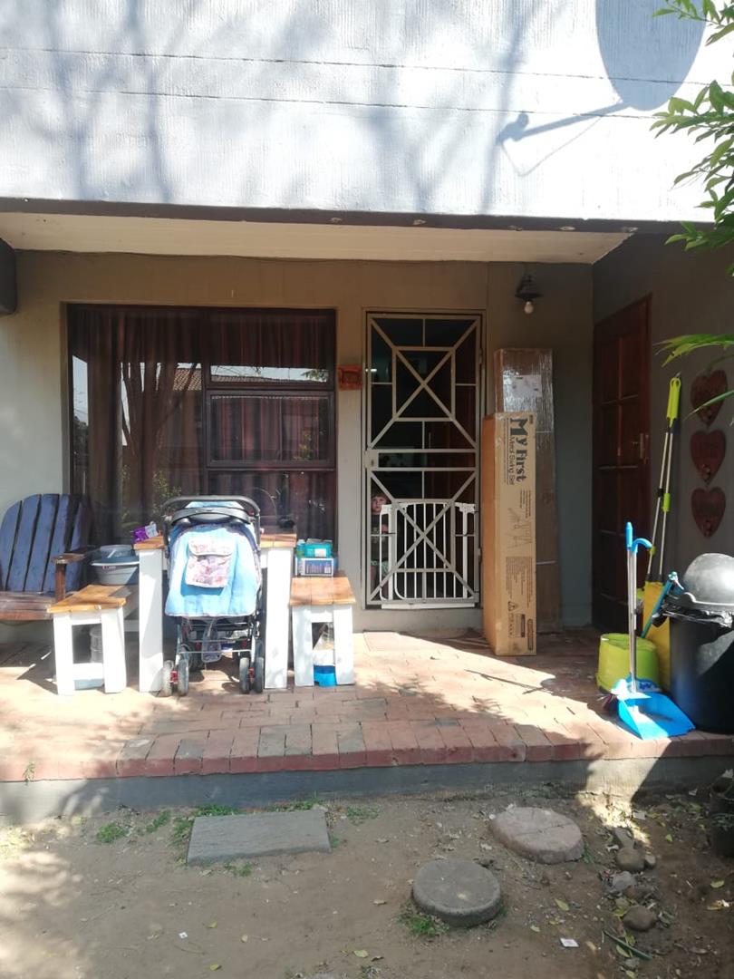 2 Bedroom Property for Sale in Rynfield Gauteng